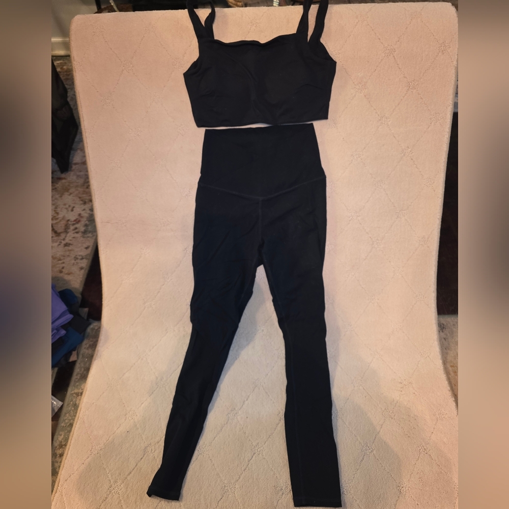 Paragon Fotwear Black Two-Piece Activewear Set